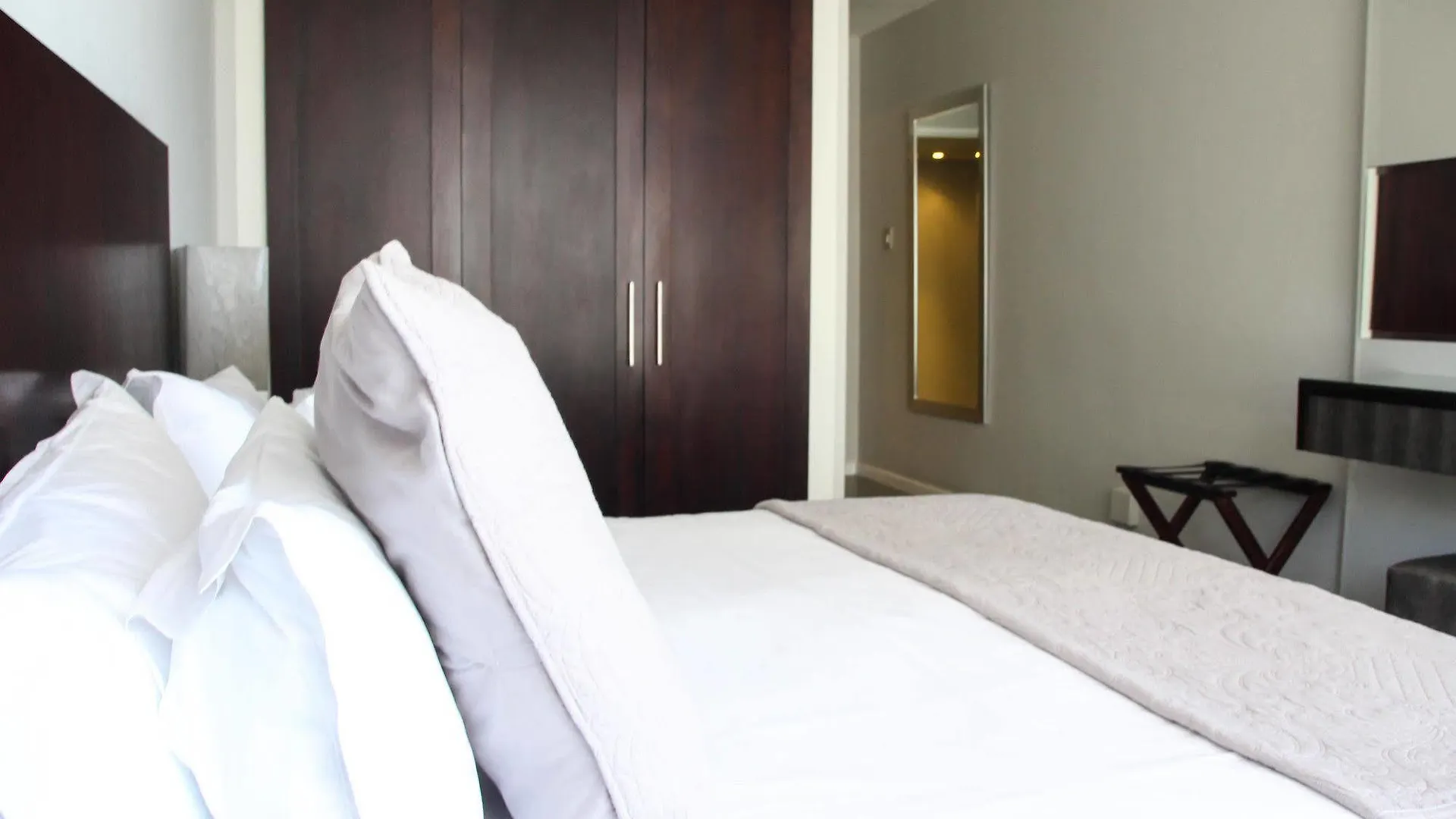 Ambassador Hotel And Self Catering Apartments Cape Town