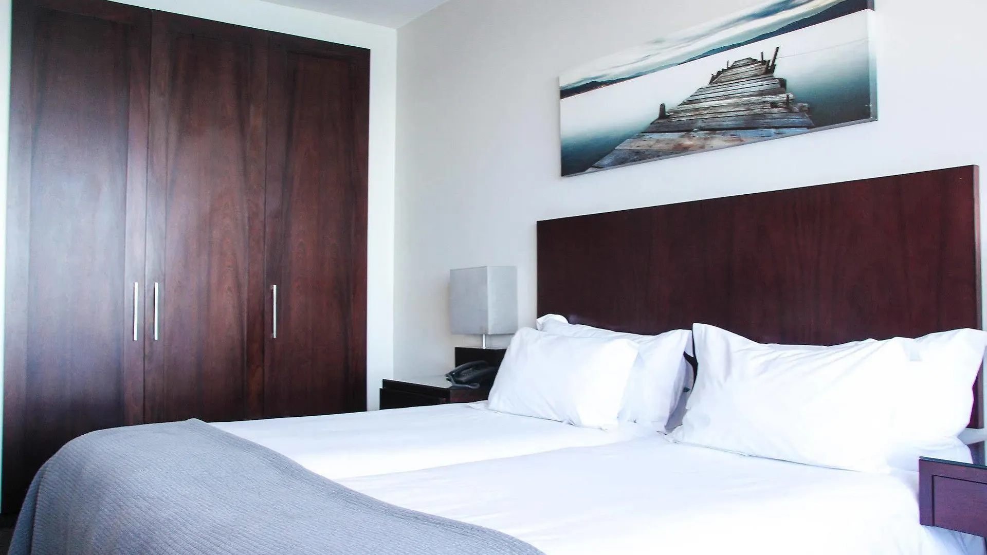 Ambassador Hotel And Self Catering Apartments Cape Town 4*,