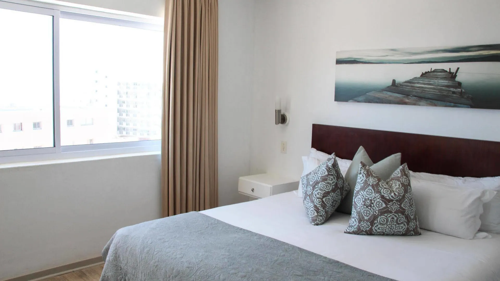 Ambassador Hotel And Self Catering Apartments Cape Town