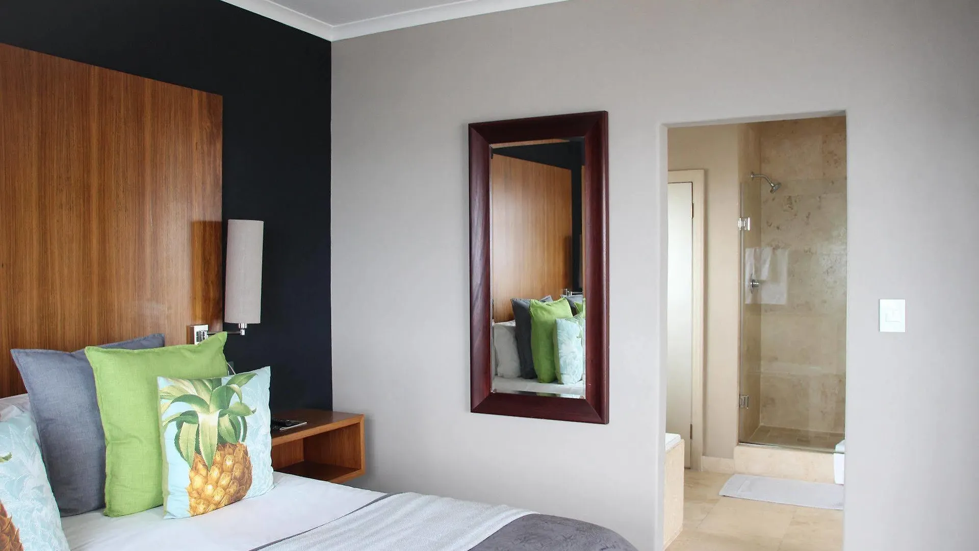****  Ambassador Hotel And Self Catering Apartments Cape Town South Africa